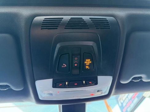 Used 2016 BMW 340i xDrive Sedan image 35