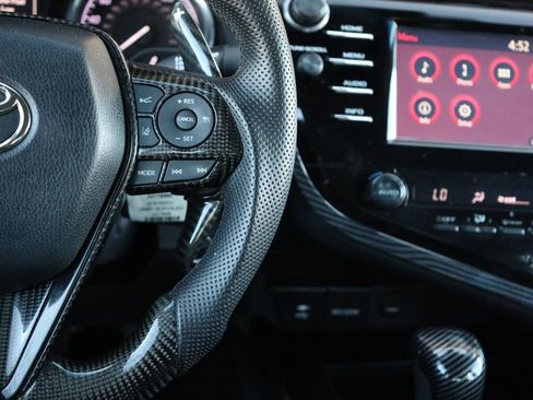 Used 2018 Toyota Camry SE image 33