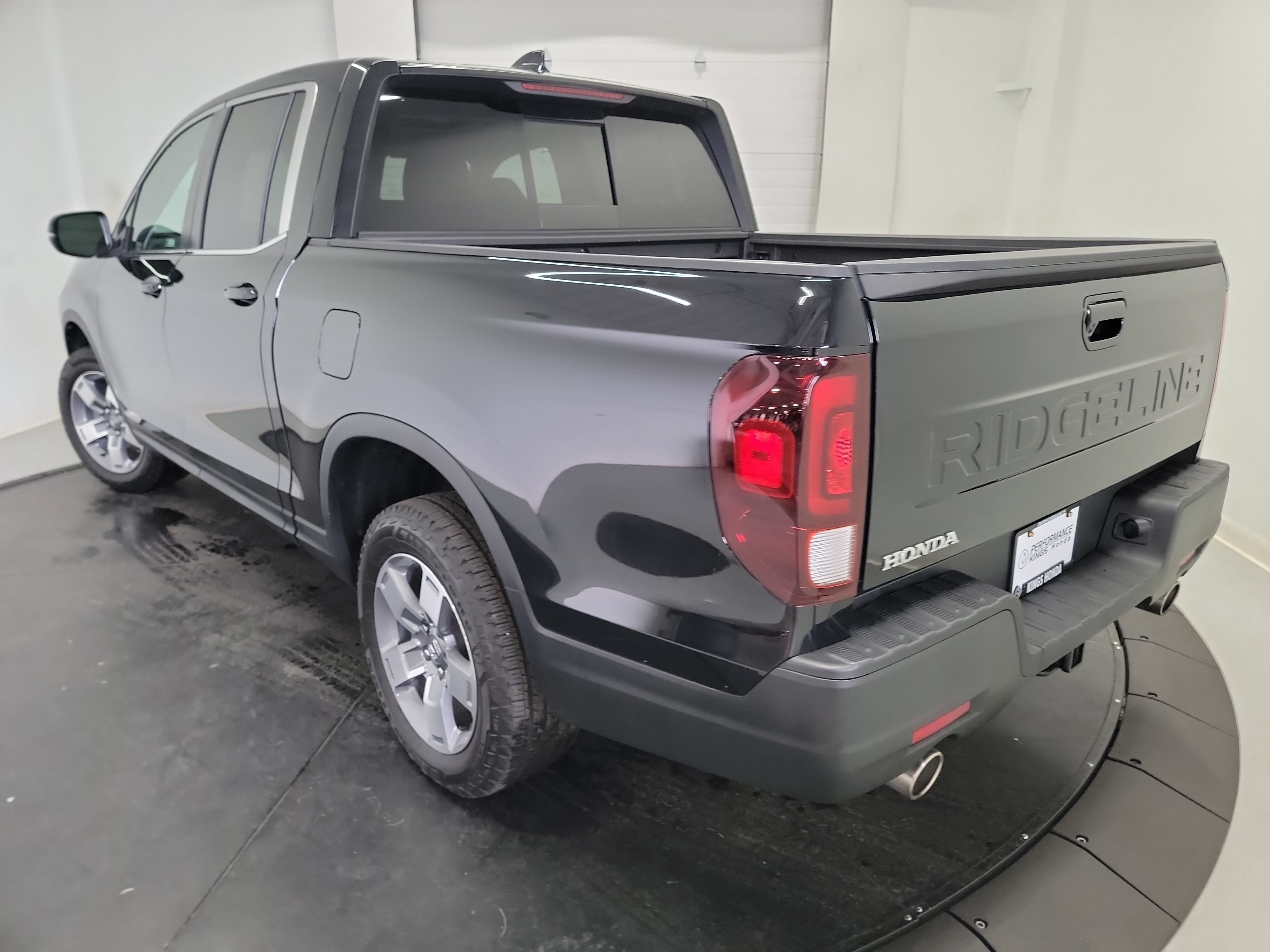 Used 2025 Honda Ridgeline RTL image 6
