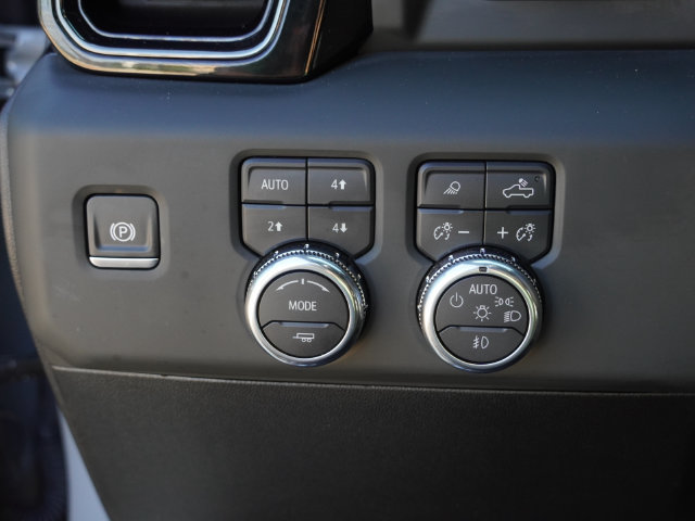 Used 2025 GMC Sierra 2500 AT4X AWD/4WD image 24