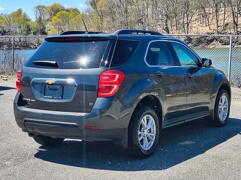 Used 2017 Chevrolet Equinox LT w/ Convenience Package AWD/4WD image 7
