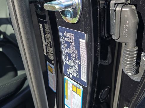 New 2026 Kia Seltos EX image 33