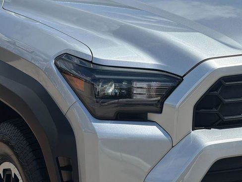 Certified 2026 Toyota 4Runner TRD Off-Road AWD/4WD image 29