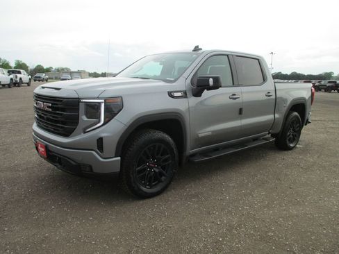 New 2026 GMC Sierra 1500 Elevation w/ Elevation Premium Package AWD/4WD image 11