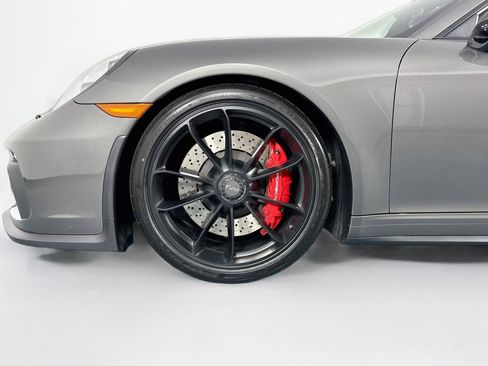 Used 2019 Porsche 911 GT3 RWD image 41