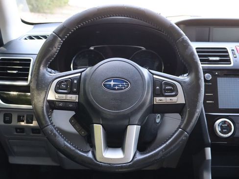 Used 2017 Subaru Forester 2.5i Limited AWD/4WD image 17