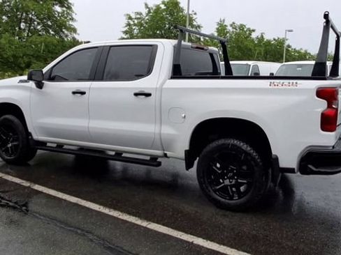 Used 2022 Chevrolet Silverado 1500 Custom Trail Boss AWD/4WD image 6