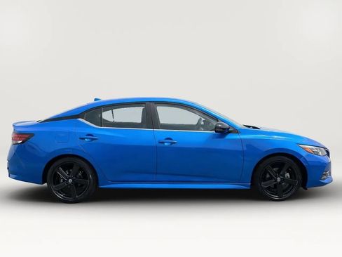 Used 2022 Nissan Sentra SR FWD image 7