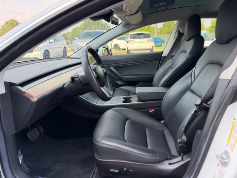 Used 2018 Tesla Model 3 Long Range RWD image 12