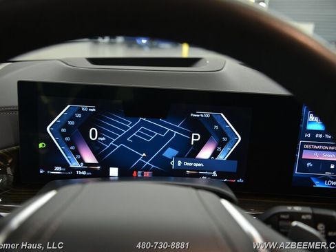 Used 2025 BMW X7 xDrive40i image 32