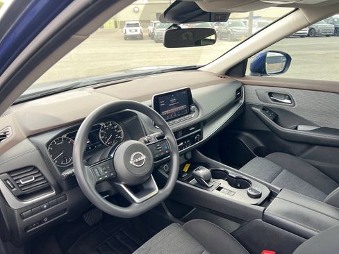 Used 2023 Nissan Rogue SV AWD/4WD image 35