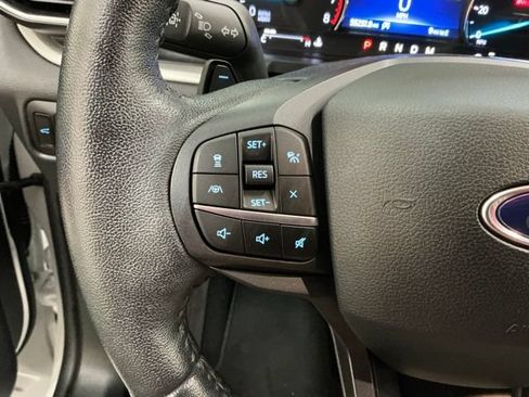 Used 2020 Ford Explorer XLT w/ Equipment Group 202A RWD image 27