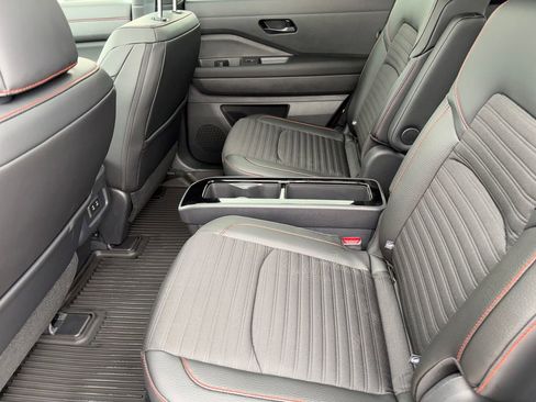 New 2026 Nissan Pathfinder Rock Creek w/ Rock Creek Premium Package AWD/4WD image 21