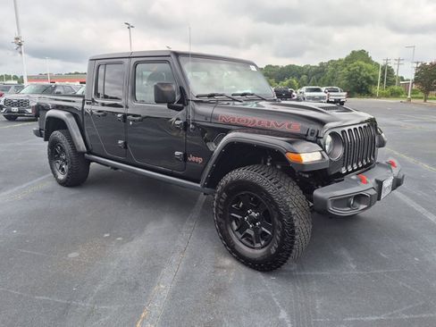 Used 2022 Jeep Gladiator Mojave w/ Cold Weather Group AWD/4WD image 2