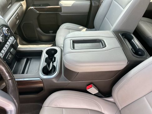 Used 2020 GMC Sierra 1500 SLT AWD/4WD image 20