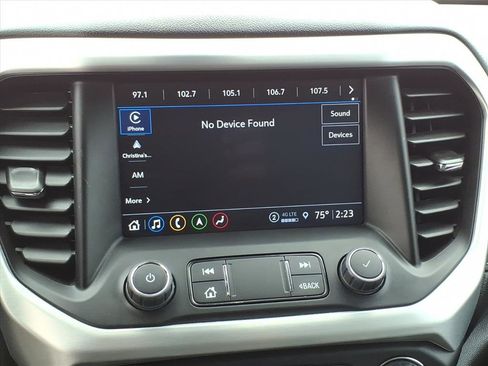 Certified 2023 GMC Acadia SLT image 24