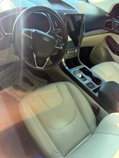 Used 2021 Ford Edge Titanium AWD/4WD image 42