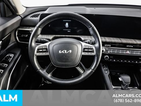 Used 2024 Kia Telluride EX w/ EX Captain's Chair Package AWD/4WD image 30