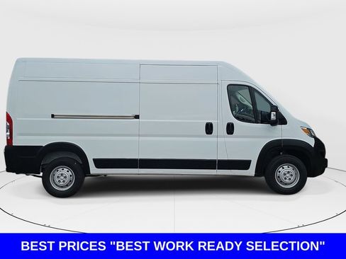 Used 2023 RAM ProMaster 2500 FWD image 2