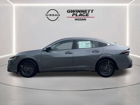 New 2026 Nissan Sentra SV FWD image 21