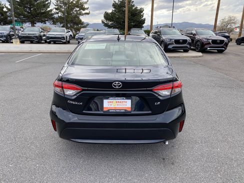 Used 2020 Toyota Corolla LE image 42