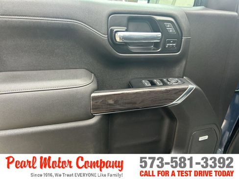 Certified 2022 Chevrolet Silverado 1500 LTZ w/ LTZ Premium Package image 9