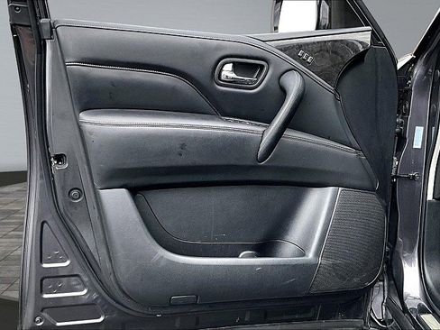 Used 2024 INFINITI QX80 Luxe AWD/4WD image 23