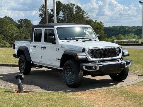 New 2026 Jeep Gladiator Sport AWD/4WD image 9