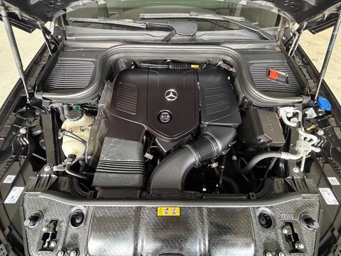 Used 2025 Mercedes-Benz GLE 450e 4MATIC image 40