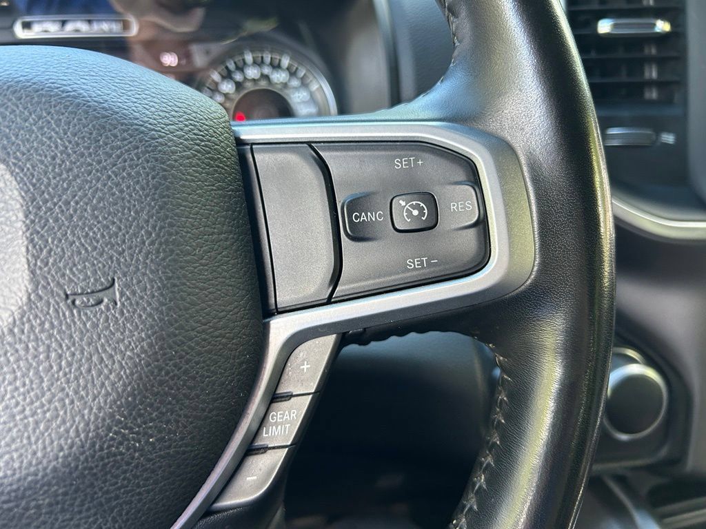 Used 2021 RAM 1500 Big Horn AWD/4WD image 28