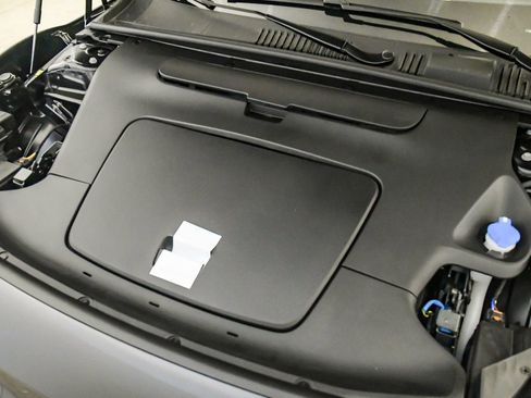 New 2026 Volvo EX30 Cross Country Ultra image 25