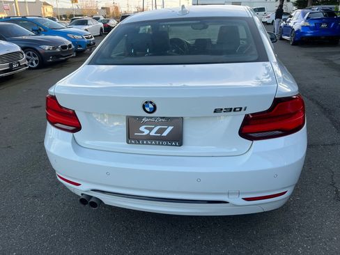 Used 2019 BMW 230i Coupe w/ Convenience Package image 3