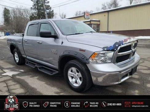 Used 2019 RAM 1500 Classic SLT AWD/4WD image 3