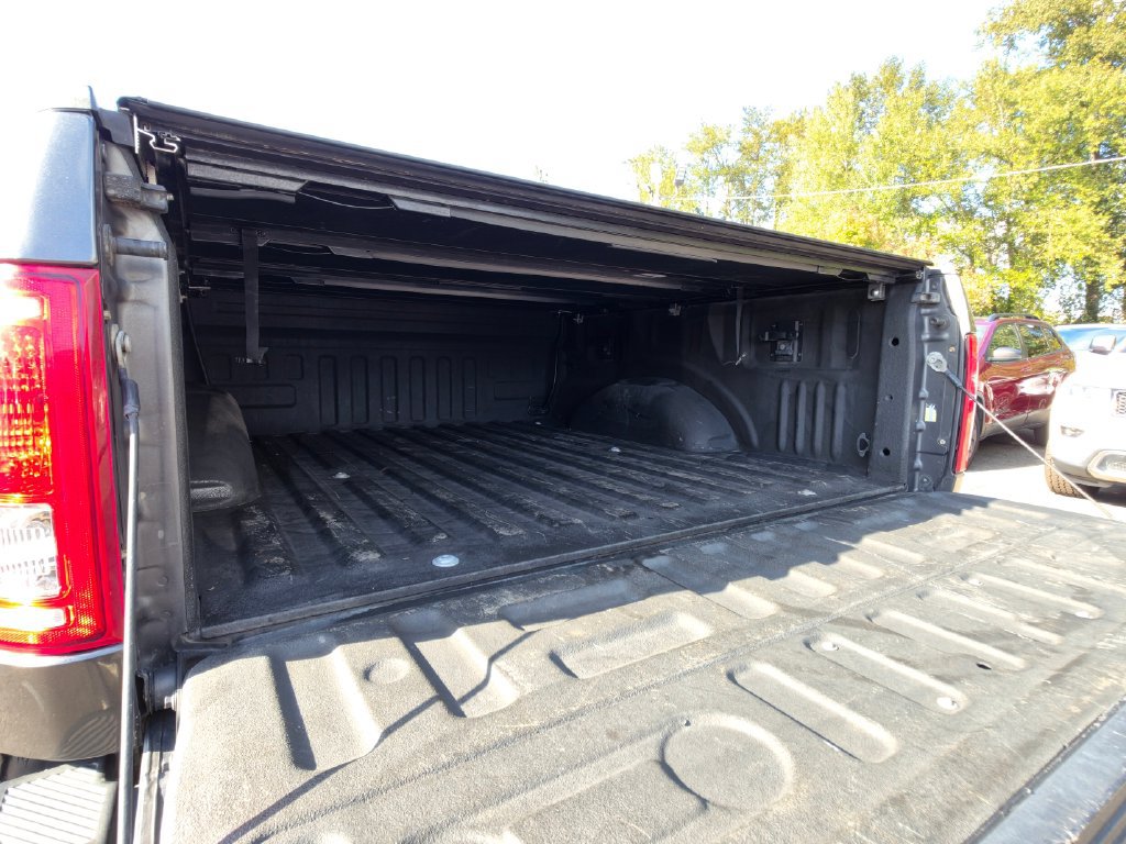 Used 2015 Ford F150 XLT w/ Equipment Group 302A Luxury AWD/4WD image 22