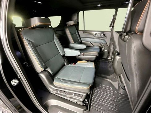 New 2026 GMC Yukon XL AT4 w/ AT4 Premium Plus Package image 11