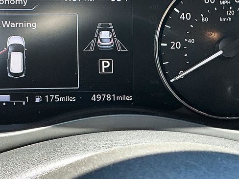 Certified 2022 Nissan Kicks SV FWD image 15