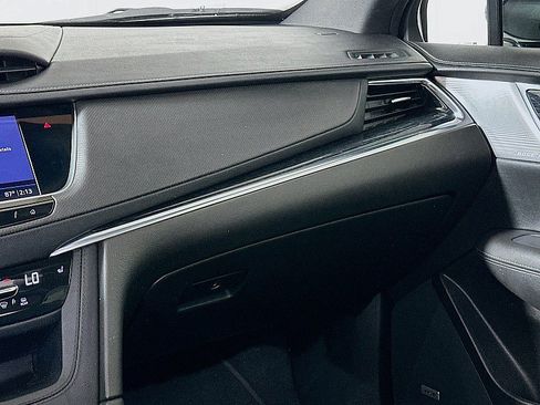Used 2022 Cadillac XT5 Premium Luxury AWD/4WD image 21