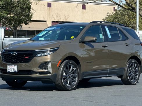 Certified 2024 Chevrolet Equinox RS w/ RS Leather Package image 7