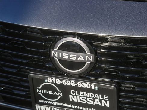 New 2025 Nissan Sentra SV w/ All-Weather Package FWD image 5