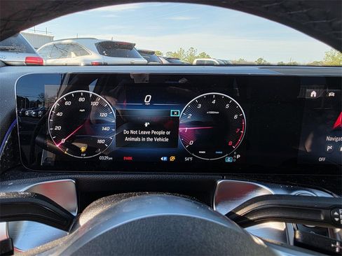 Used 2021 Mercedes-Benz GLE 450 GLE 450 image 15