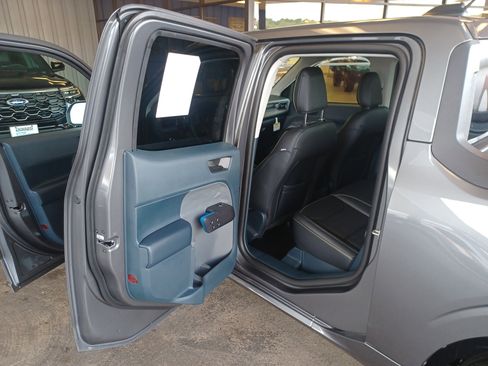 New 2025 Ford Maverick Lobo image 15