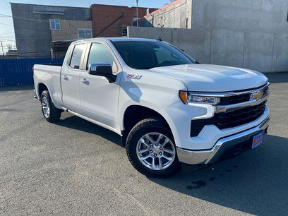 New 2025 Chevrolet Silverado 1500 LT