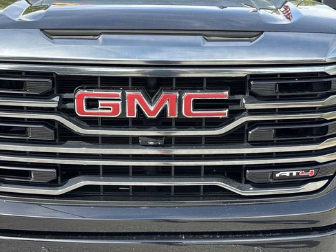 Used 2024 GMC Sierra 1500 AT4 w/ Technology Package AWD/4WD image 33