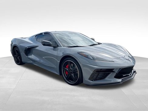 Used 2024 Chevrolet Corvette Stingray Coupe w/ Z51 Performance Package RWD image 2