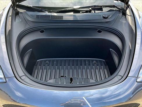 Used 2023 Tesla Model 3 Standard Range RWD image 31
