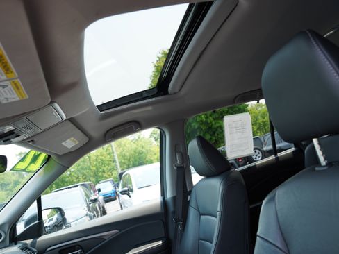 Used 2022 Honda Pilot Special Edition image 32