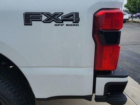 New 2026 Ford F250 XLT w/ XLT Premium Package image 23