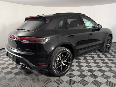 New 2026 Porsche Macan image 7