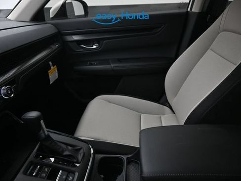 Used 2026 Honda CR-V LX image 13