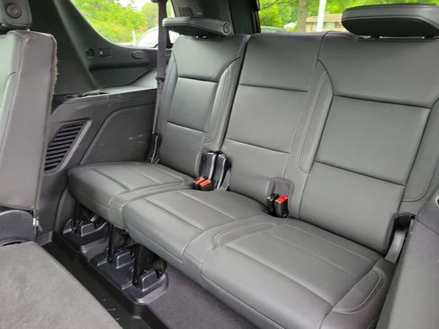 Used 2023 Chevrolet Tahoe LT AWD/4WD image 18